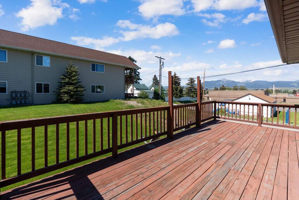 8 Bedroom Multi Unit's Image 16