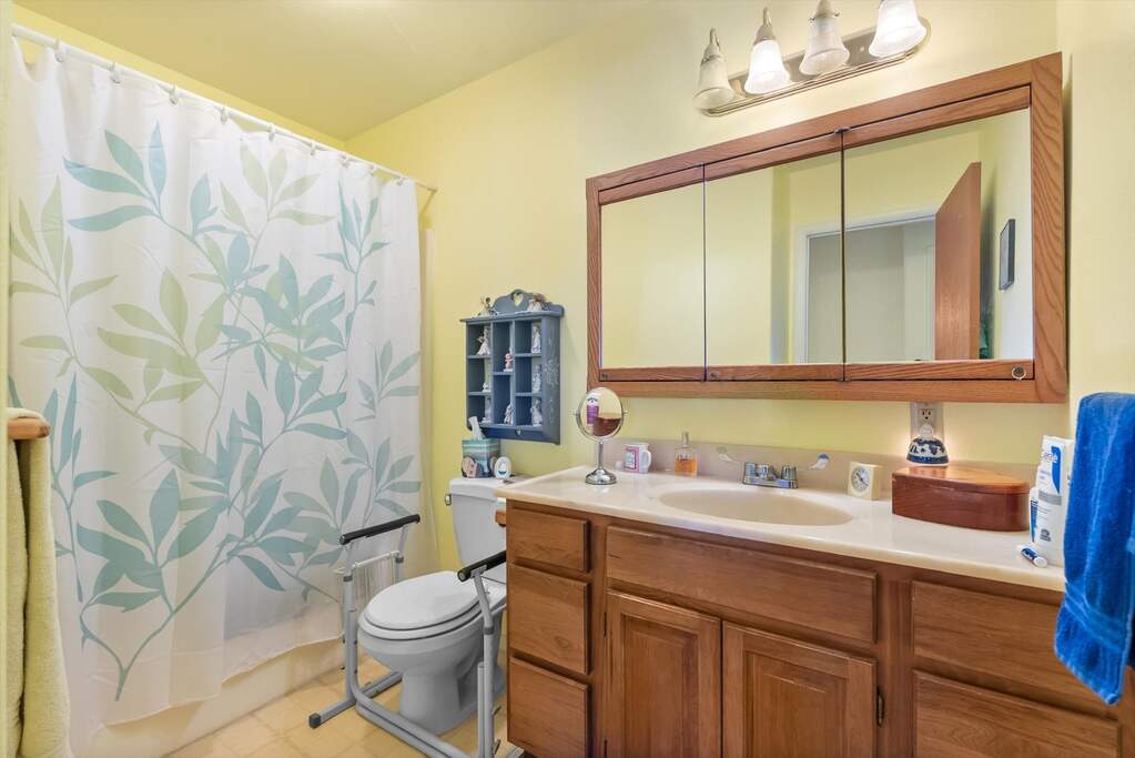8 Bedroom Multi Unit's Image 20