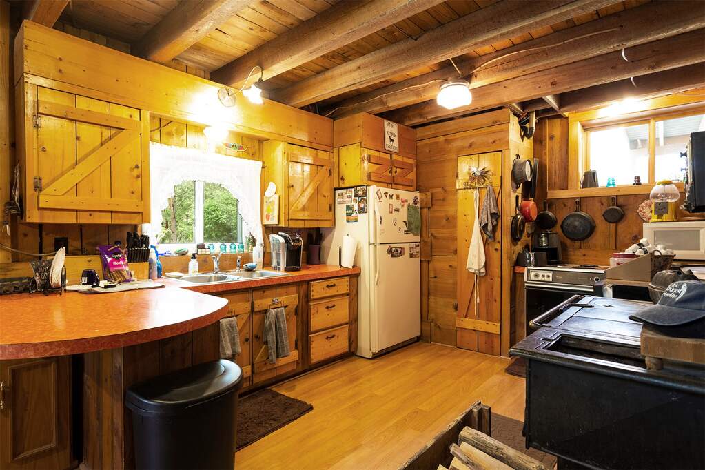 2 Bedroom Single Family Home/House's Image 10