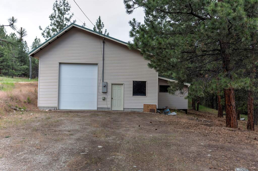 2 Bedroom Single Family Home/House's Image 24