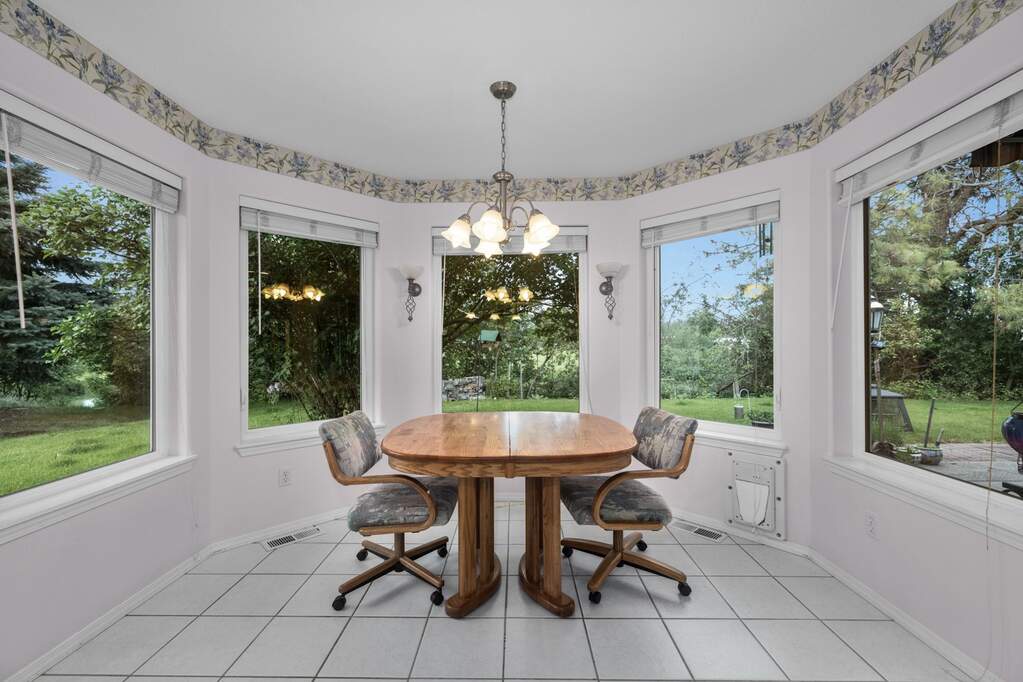 3 Bedroom Single Family Home/House's Image 9