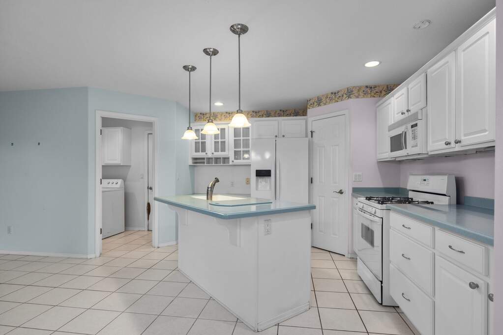 3 Bedroom Single Family Home/House's Image 10