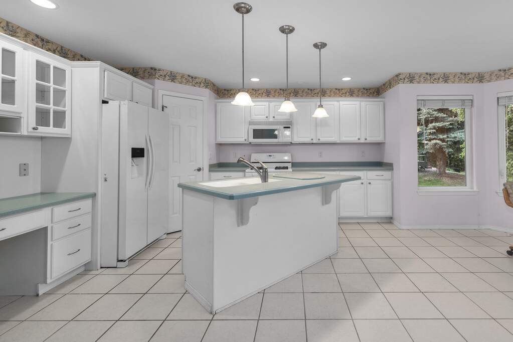3 Bedroom Single Family Home/House's Image 12