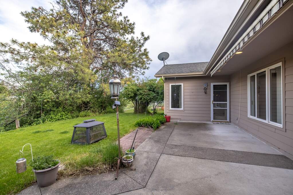 3 Bedroom Single Family Home/House's Image 36