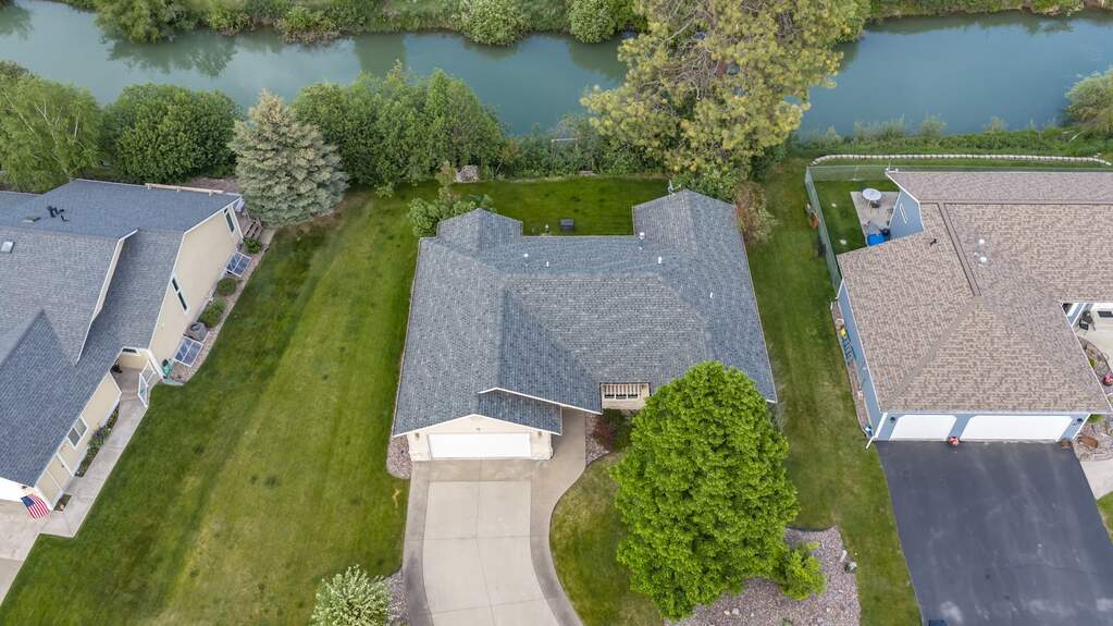 3 Bedroom Single Family Home/House's Image 40