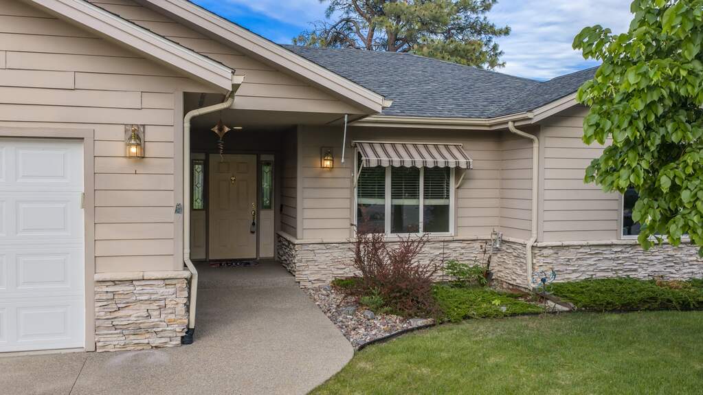 3 Bedroom Single Family Home/House's Image 45