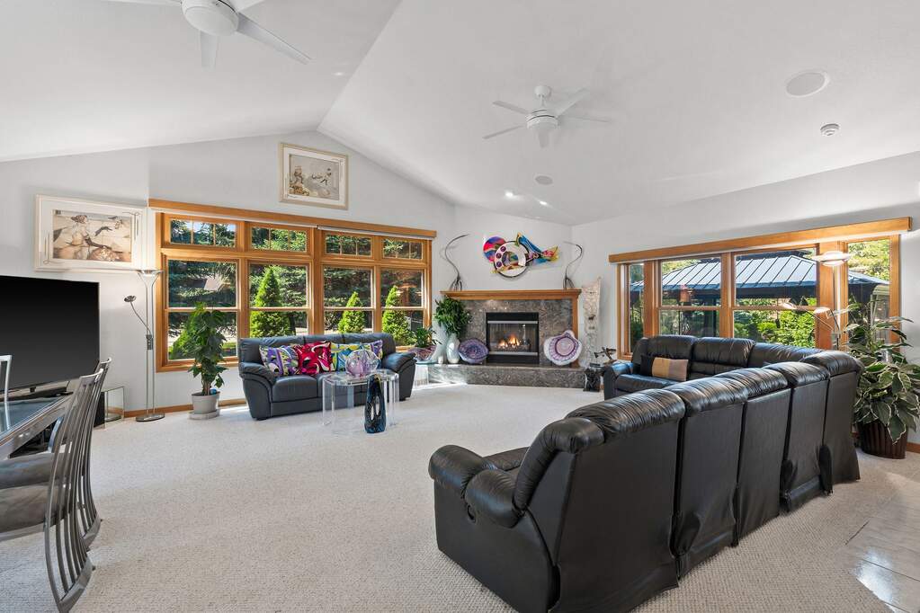 3 Bedroom Single Family Home/House's Image 10