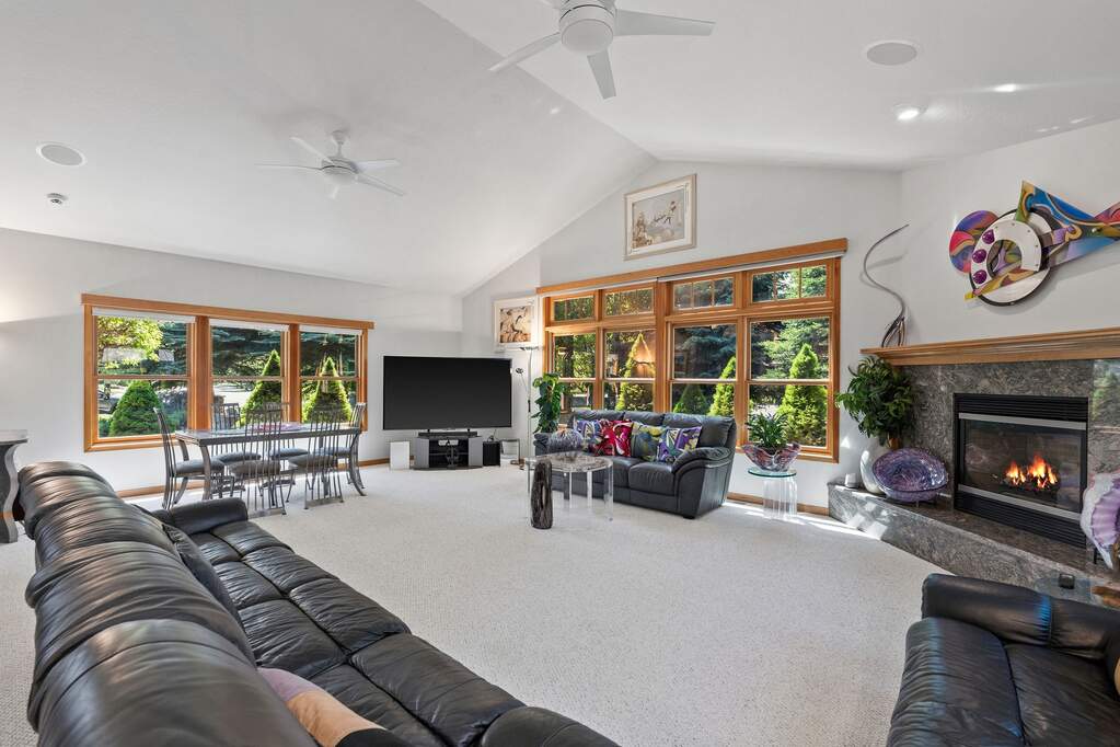 3 Bedroom Single Family Home/House's Image 11