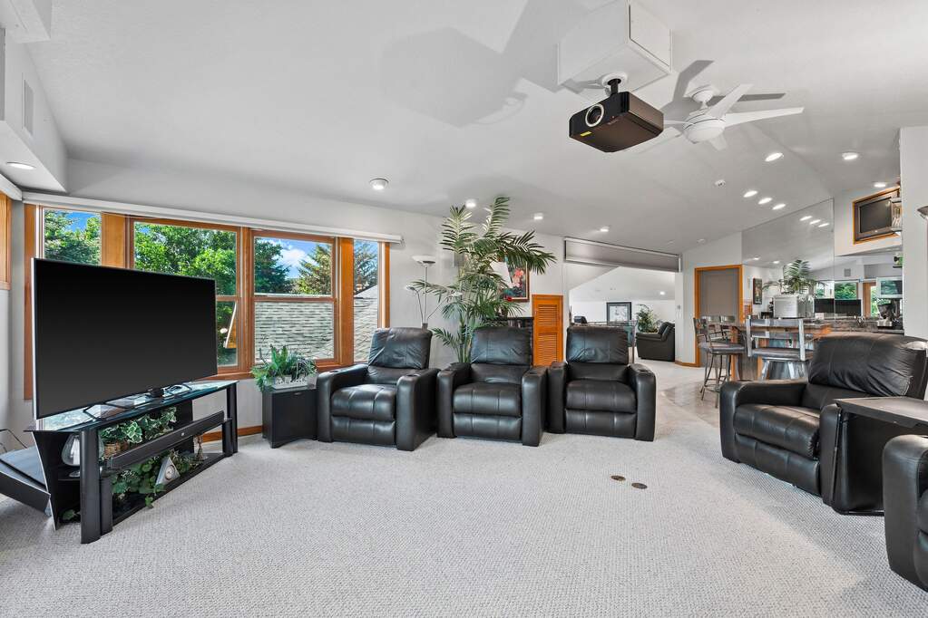 3 Bedroom Single Family Home/House's Image 34