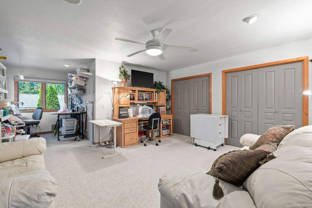 3 Bedroom Single Family Home/House's Image 39