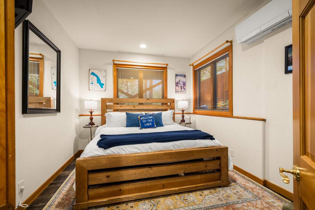 5 Bedroom Single Family Home/House's Image 41