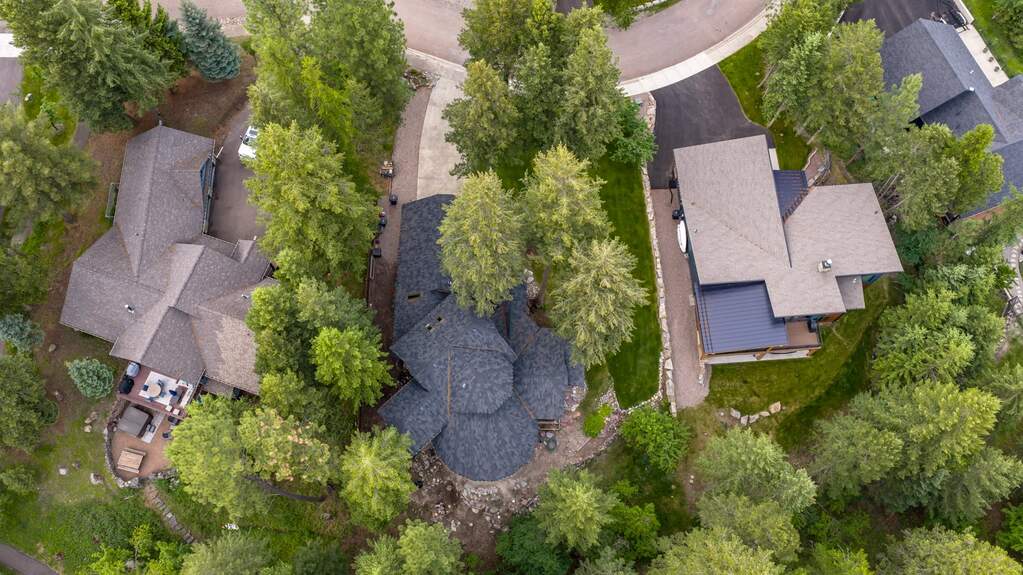 5 Bedroom Single Family Home/House's Image 53