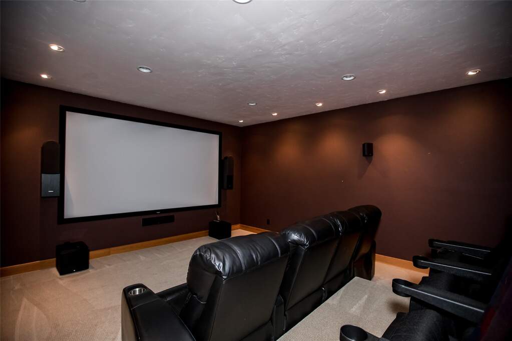 4 Bedroom Single Family Home/House's Image 31