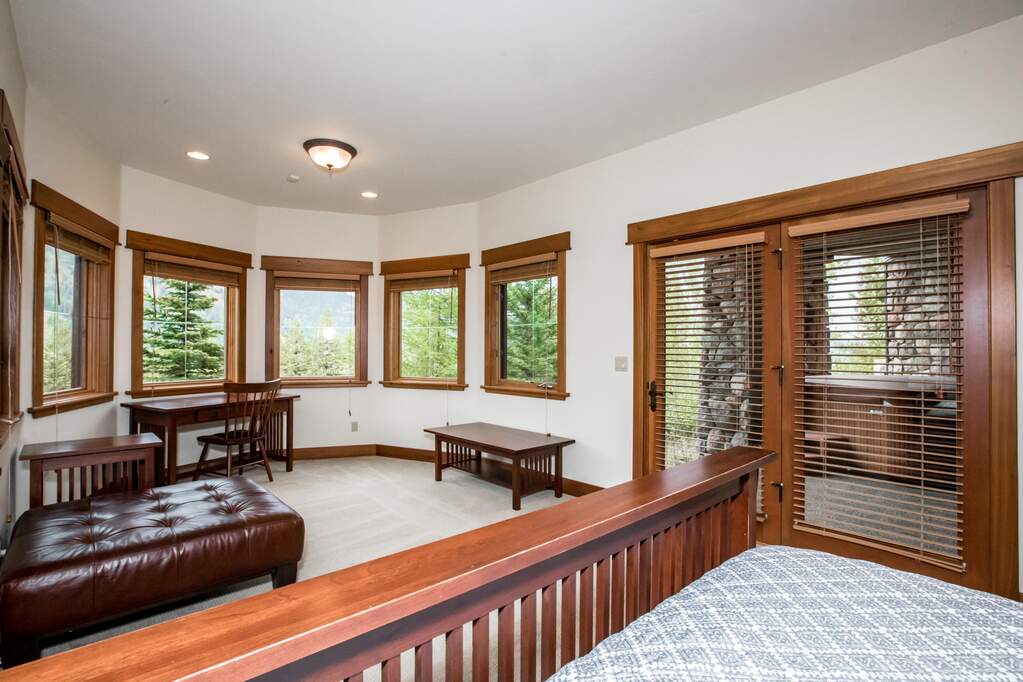 4 Bedroom Single Family Home/House's Image 40