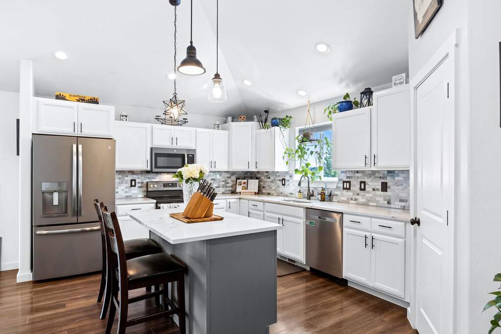 4 Bedroom Single Family Home/House's Image 17