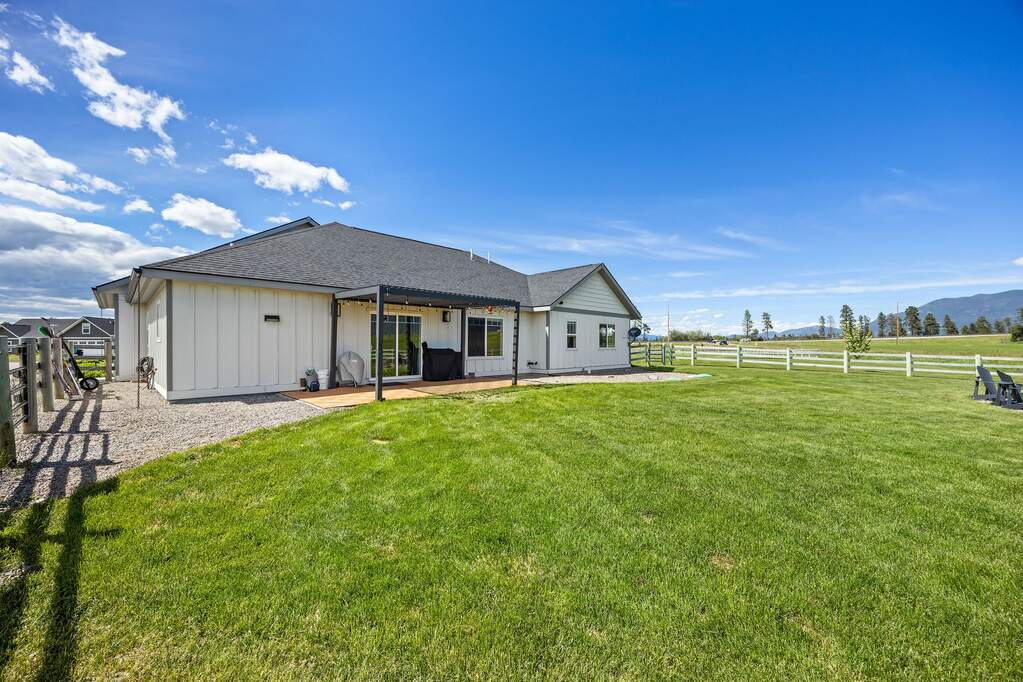 4 Bedroom Single Family Home/House's Image 28