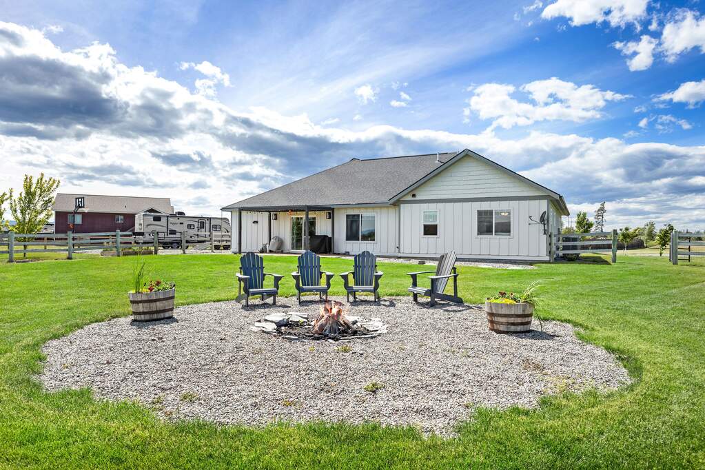 4 Bedroom Single Family Home/House's Image 32