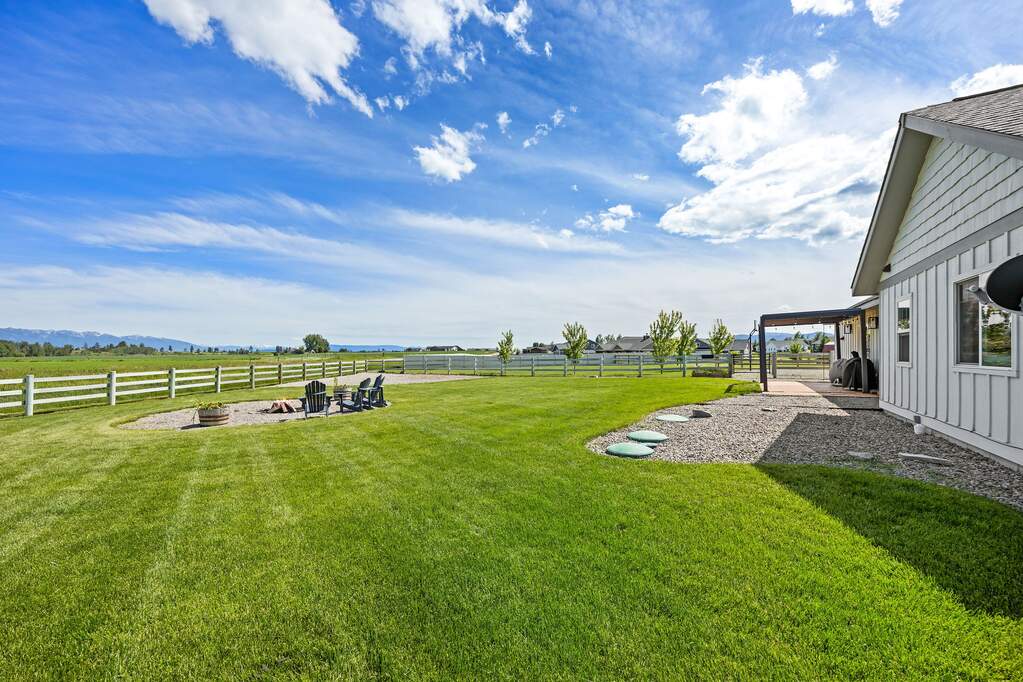 4 Bedroom Single Family Home/House's Image 33