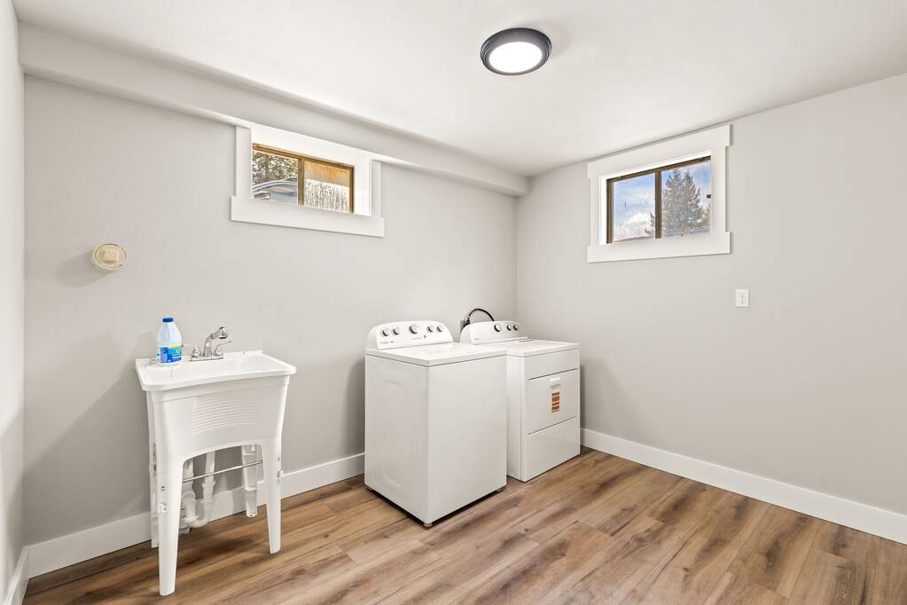 3 Bedroom Single Family Home/House's Image 23