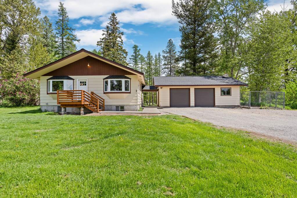3 Bedroom Single Family Home/House's Image 3