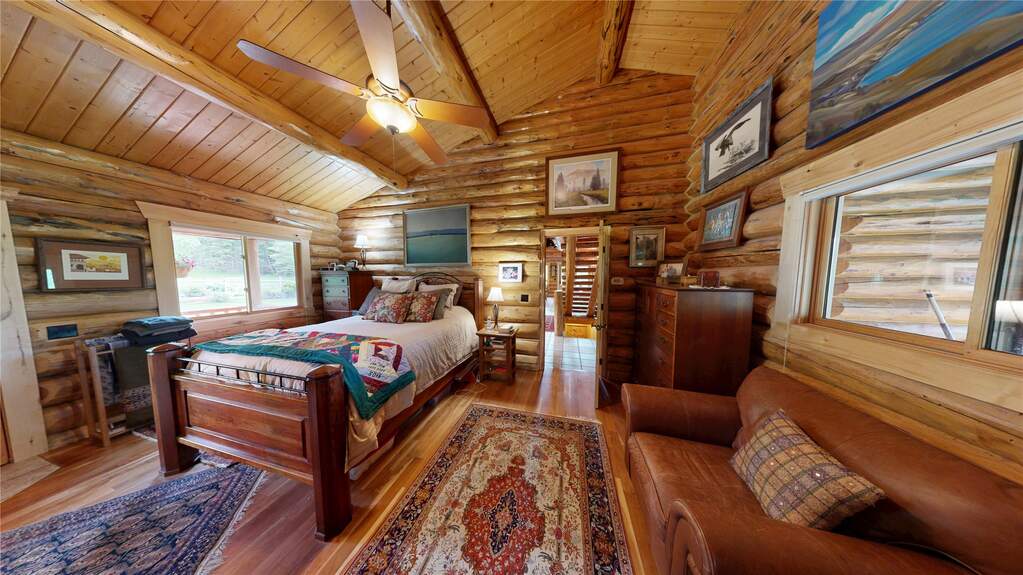 3 Bedroom Single Family Home/House's Image 11