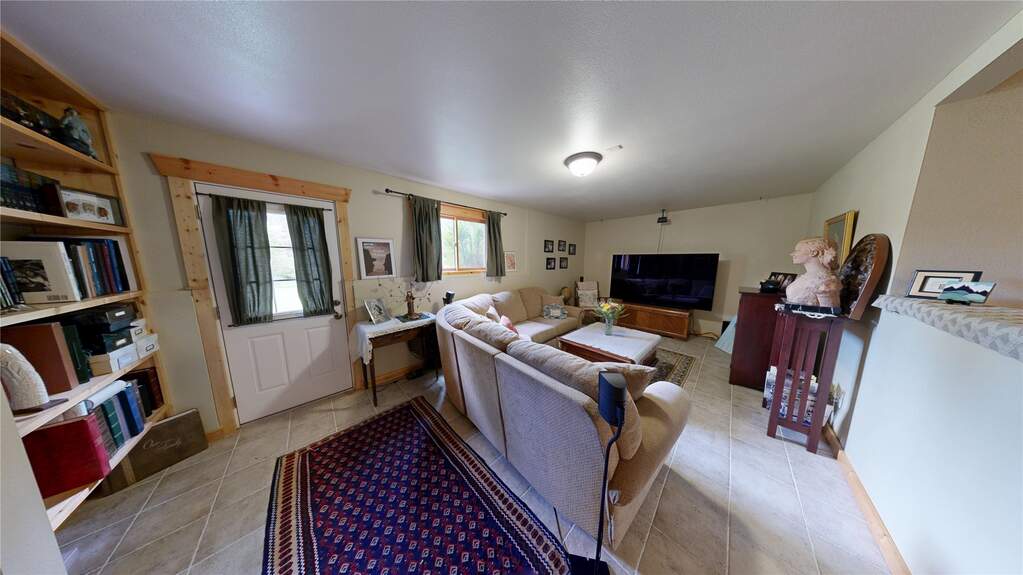 3 Bedroom Single Family Home/House's Image 18