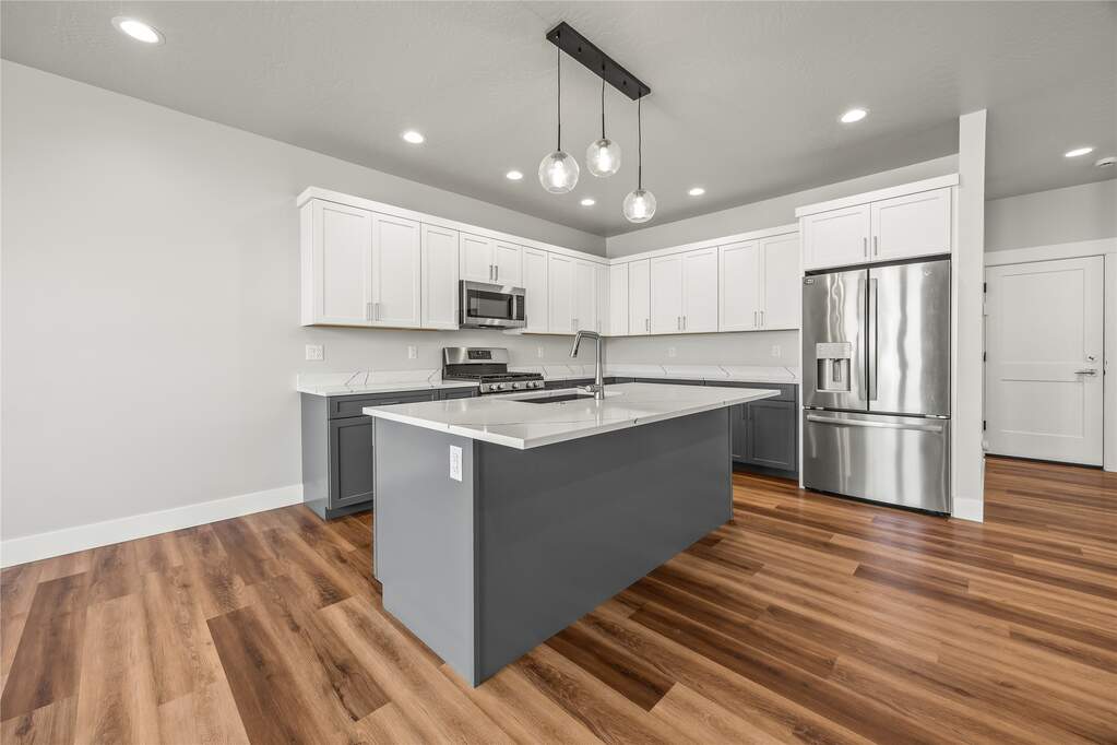 3 Bedroom Villa/Townhouse's Image 13