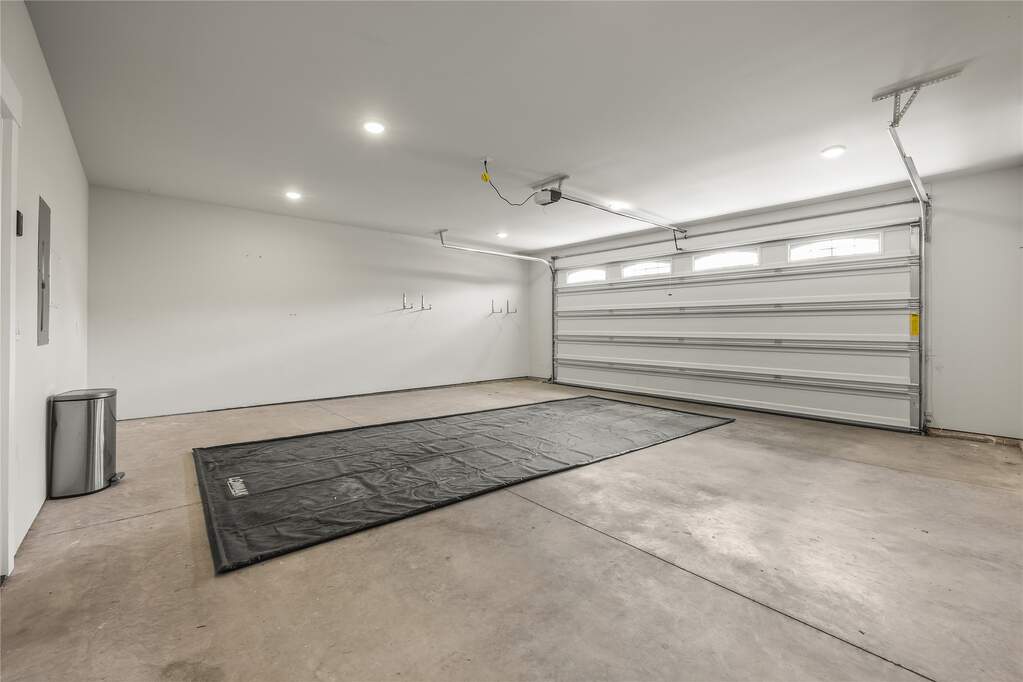 3 Bedroom Villa/Townhouse's Image 22