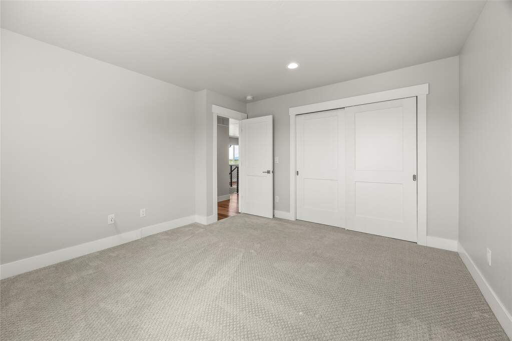 3 Bedroom Villa/Townhouse's Image 33