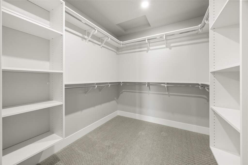 3 Bedroom Villa/Townhouse's Image 37