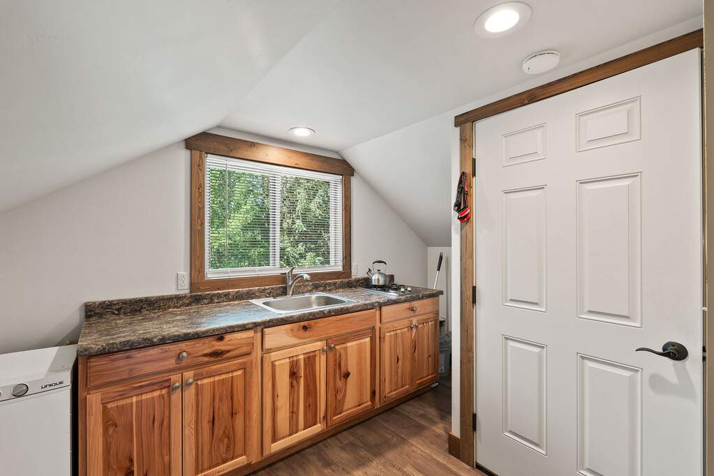 2 Bedroom Single Family Home/House's Image 30