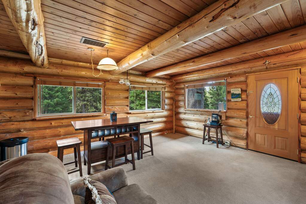 2 Bedroom Single Family Home/House's Image 3