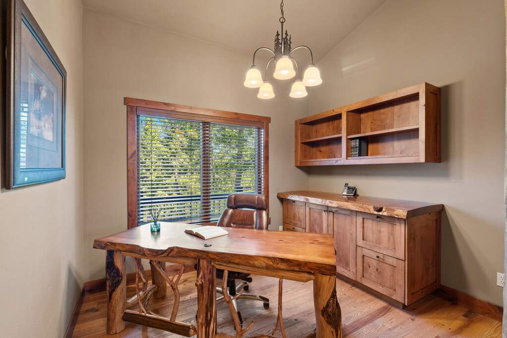 4 Bedroom Single Family Home/House's Image 19