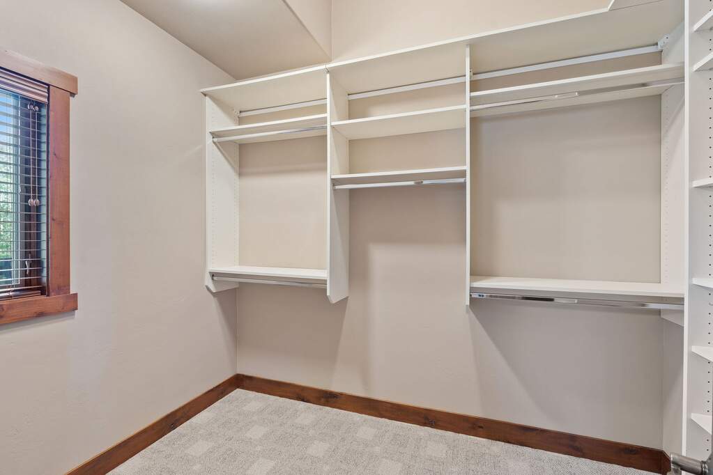 4 Bedroom Single Family Home/House's Image 27