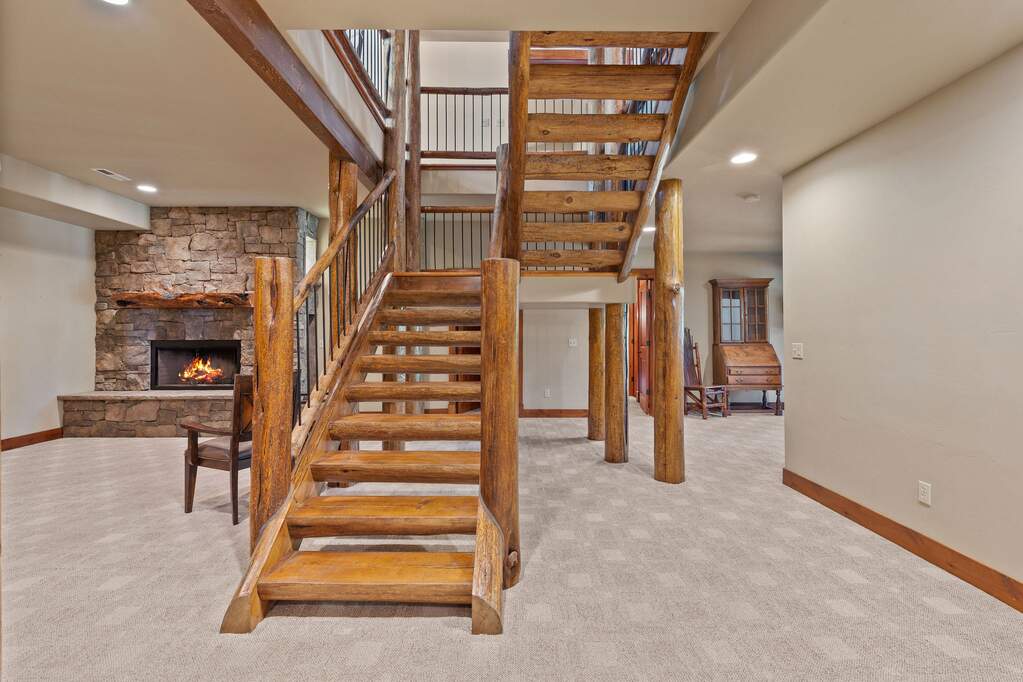 4 Bedroom Single Family Home/House's Image 36
