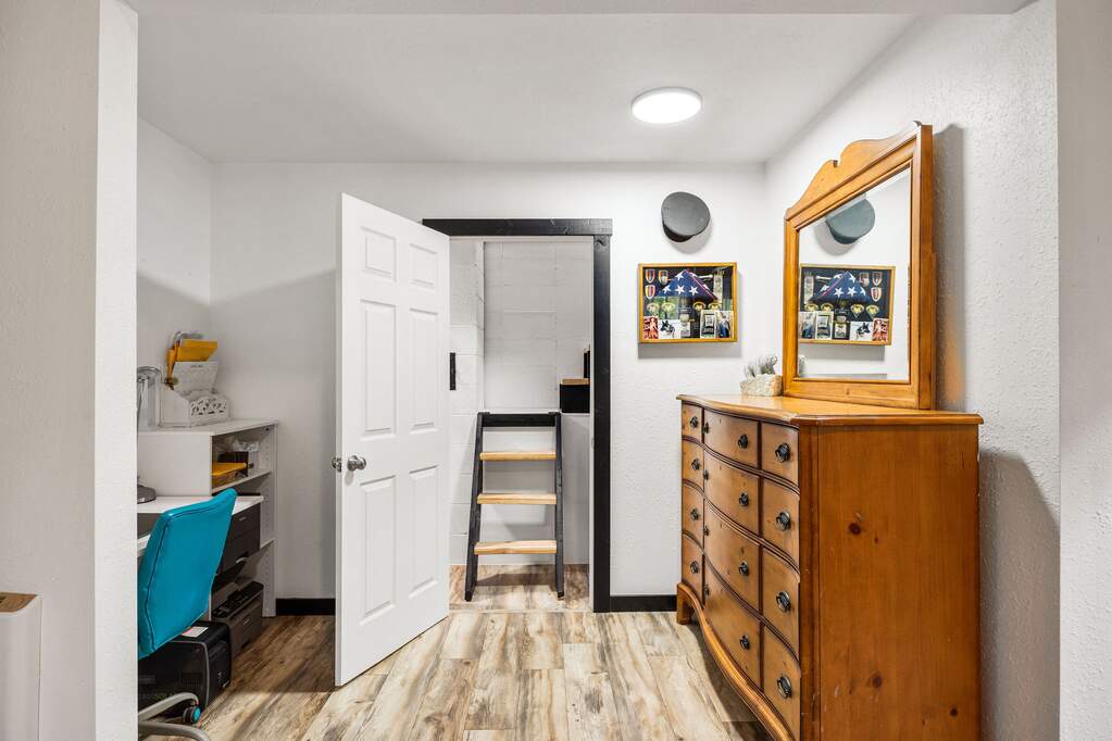 3 Bedroom Single Family Home/House's Image 10