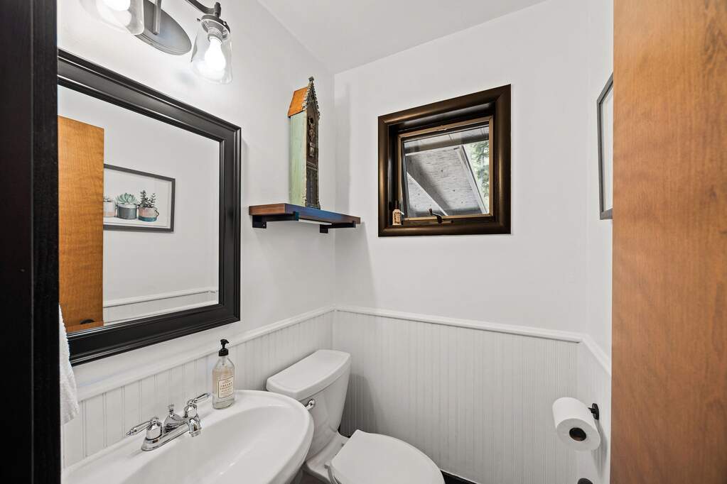 3 Bedroom Single Family Home/House's Image 17