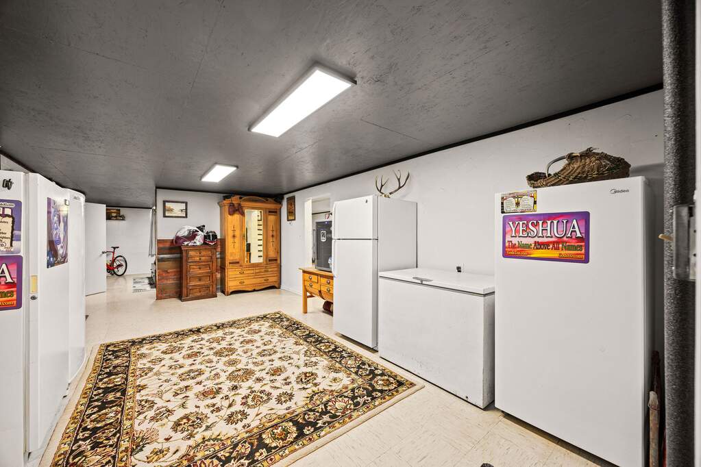 3 Bedroom Single Family Home/House's Image 23