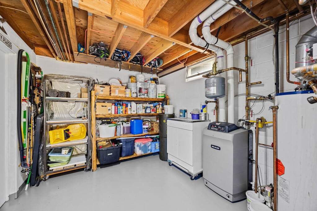 3 Bedroom Single Family Home/House's Image 33
