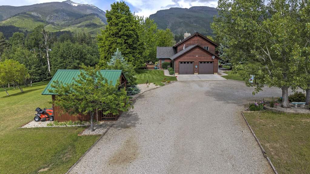 3 Bedroom Single Family Home/House's Image 7