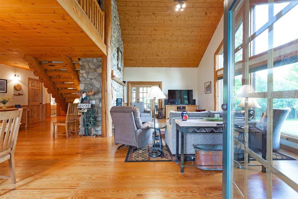3 Bedroom Single Family Home/House's Image 12