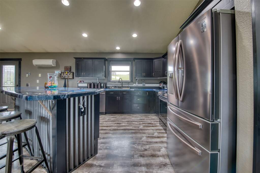 3 Bedroom Single Family Home/House's Image 12