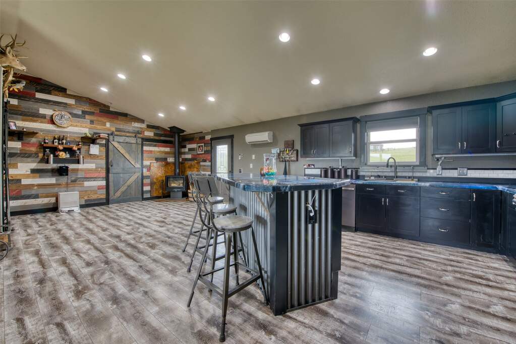 3 Bedroom Single Family Home/House's Image 13