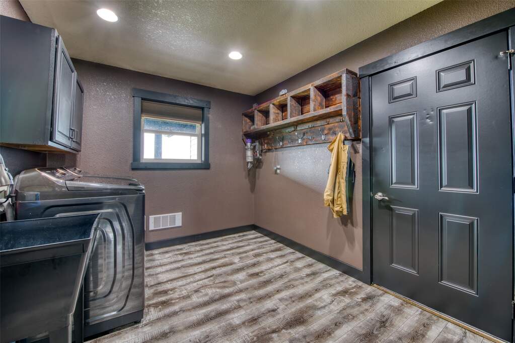 3 Bedroom Single Family Home/House's Image 25