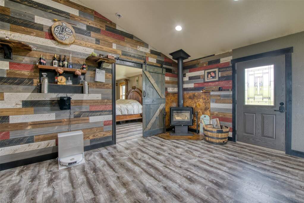 3 Bedroom Single Family Home/House's Image 30