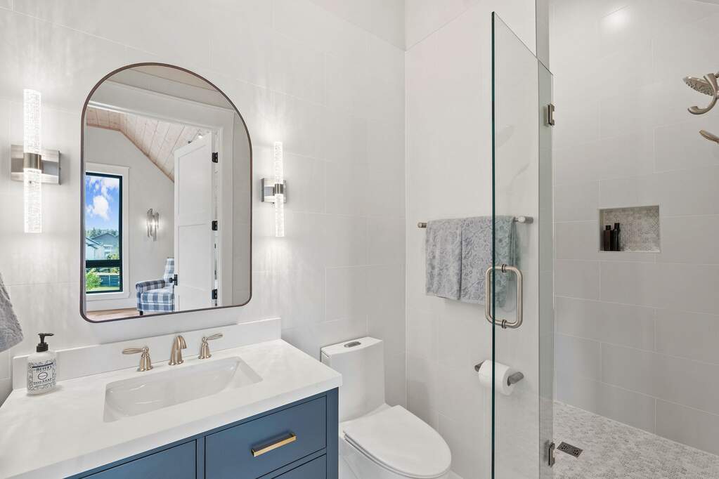 5 Bedroom Single Family Home/House's Image 71