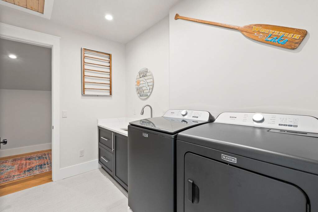 5 Bedroom Single Family Home/House's Image 77