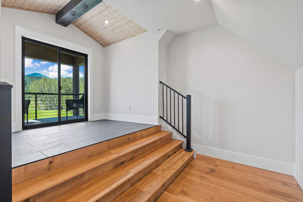 5 Bedroom Single Family Home/House's Image 80