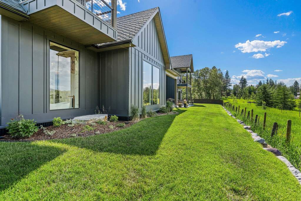 5 Bedroom Single Family Home/House's Image 91