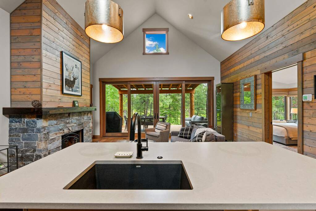 2 Bedroom Single Family Home/House's Image 5